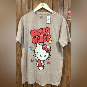 Women’s HelloKitty T-shirt size Small